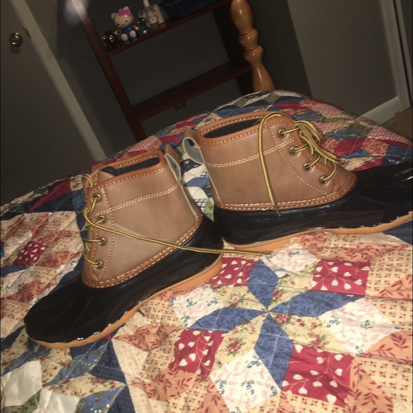 Boots - Picture 2 of 2